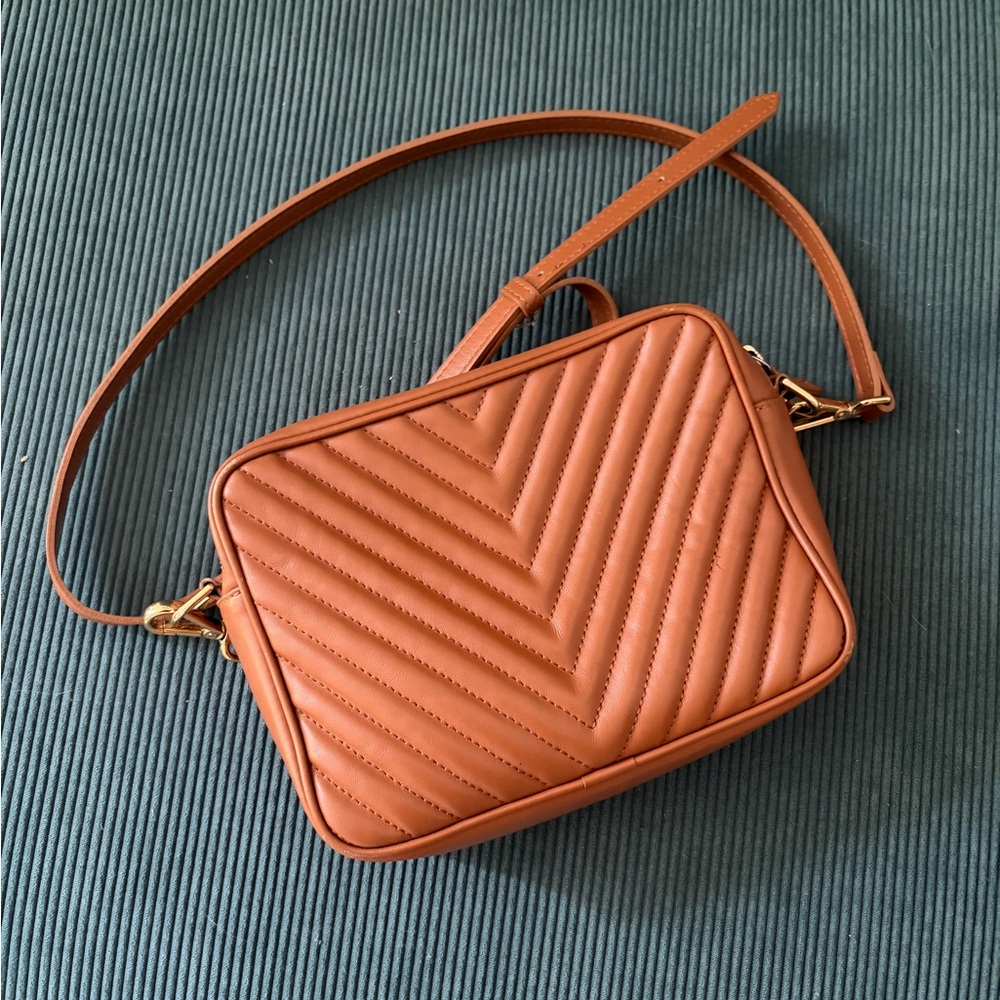 Quince Quilted Crossbody Camera Bag